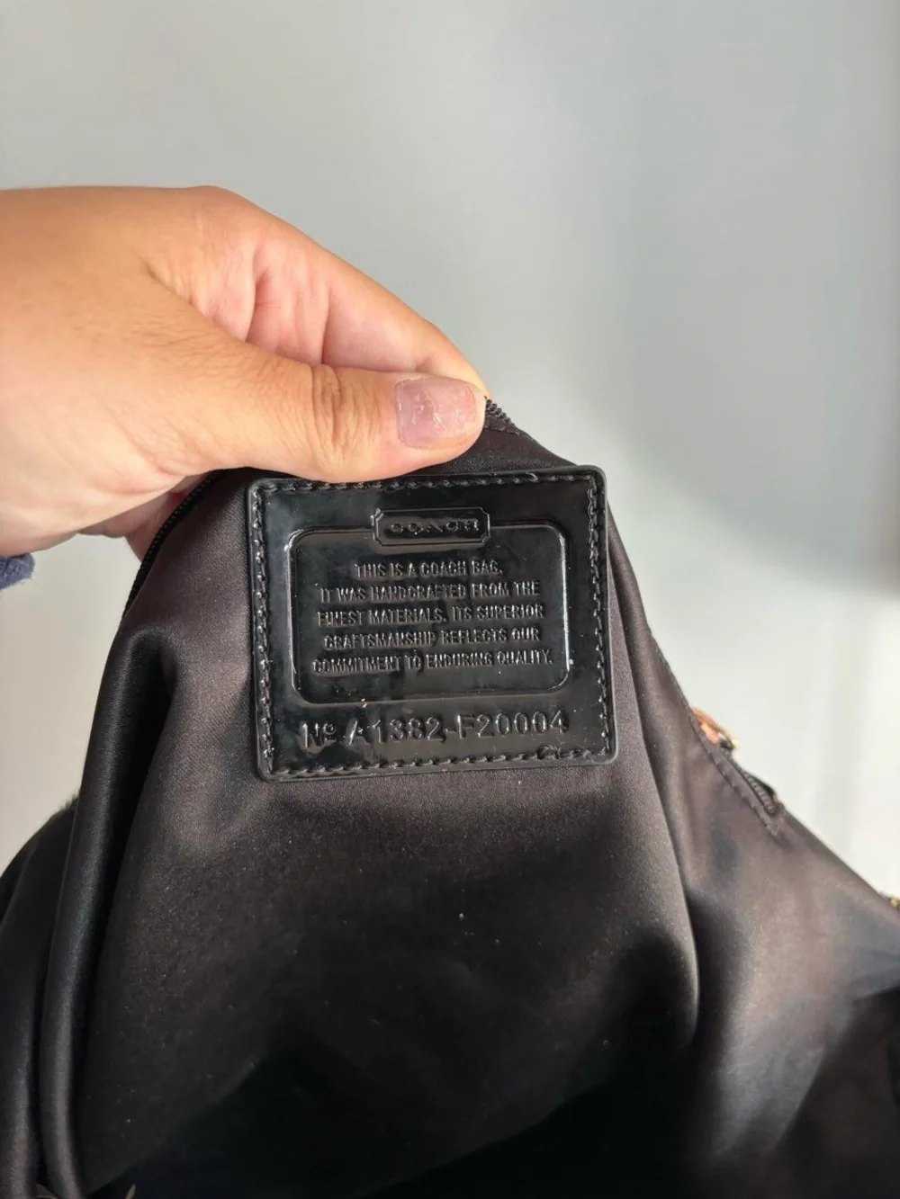 Vintage Y2K Coach Poppy Black Patent Tote Bag F20004